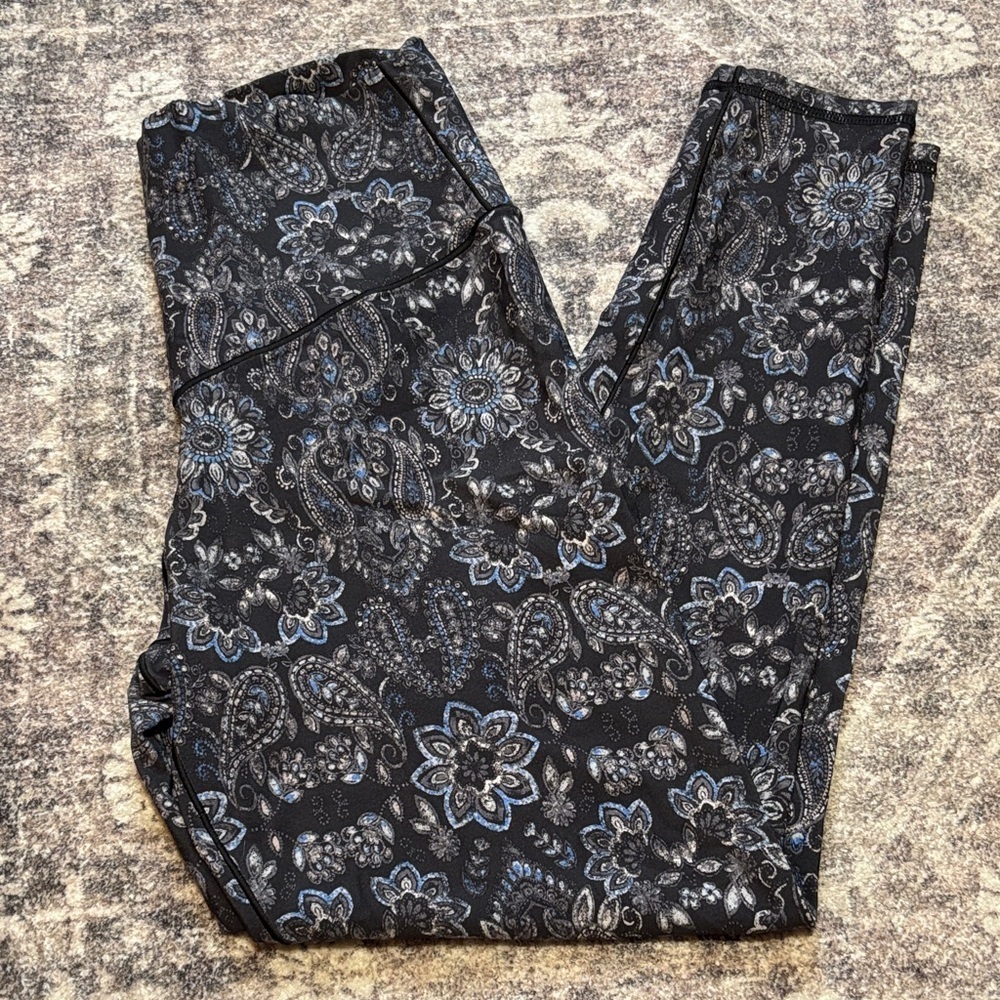 Gray floral Leggings
